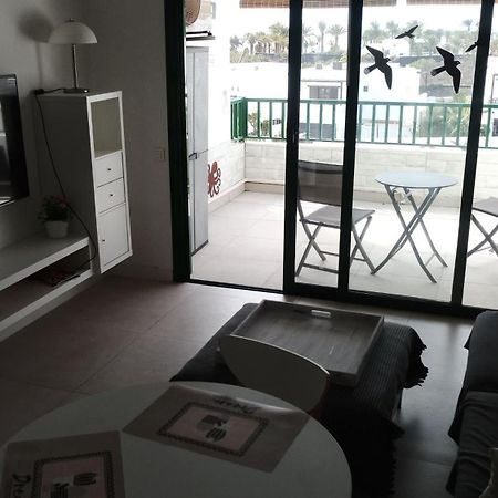 Tuscan Apartment Mit Meerblick Und Terrasse Costa Teguise Buitenkant foto
