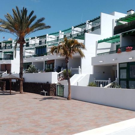 Tuscan Apartment Mit Meerblick Und Terrasse Costa Teguise Buitenkant foto