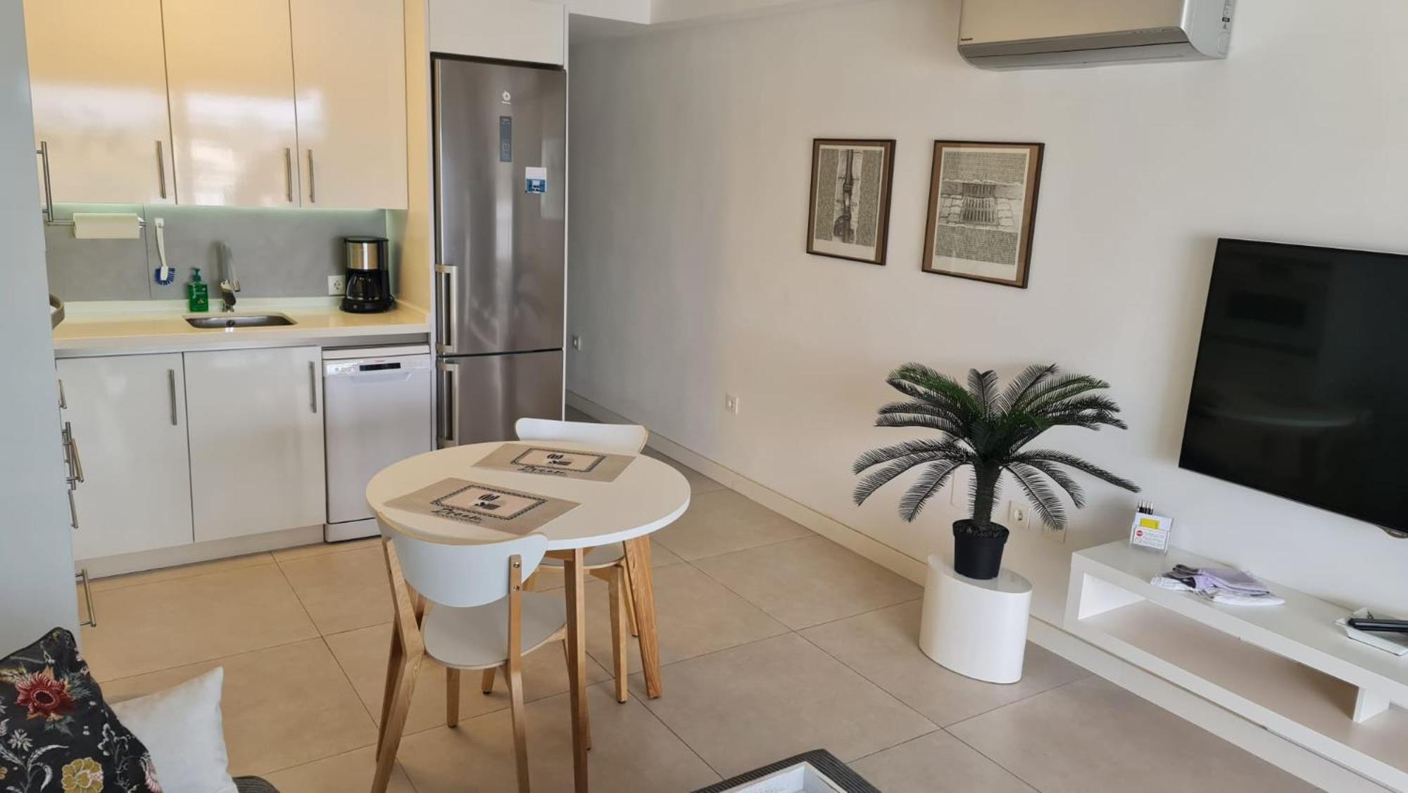 Tuscan Apartment Mit Meerblick Und Terrasse Costa Teguise Buitenkant foto